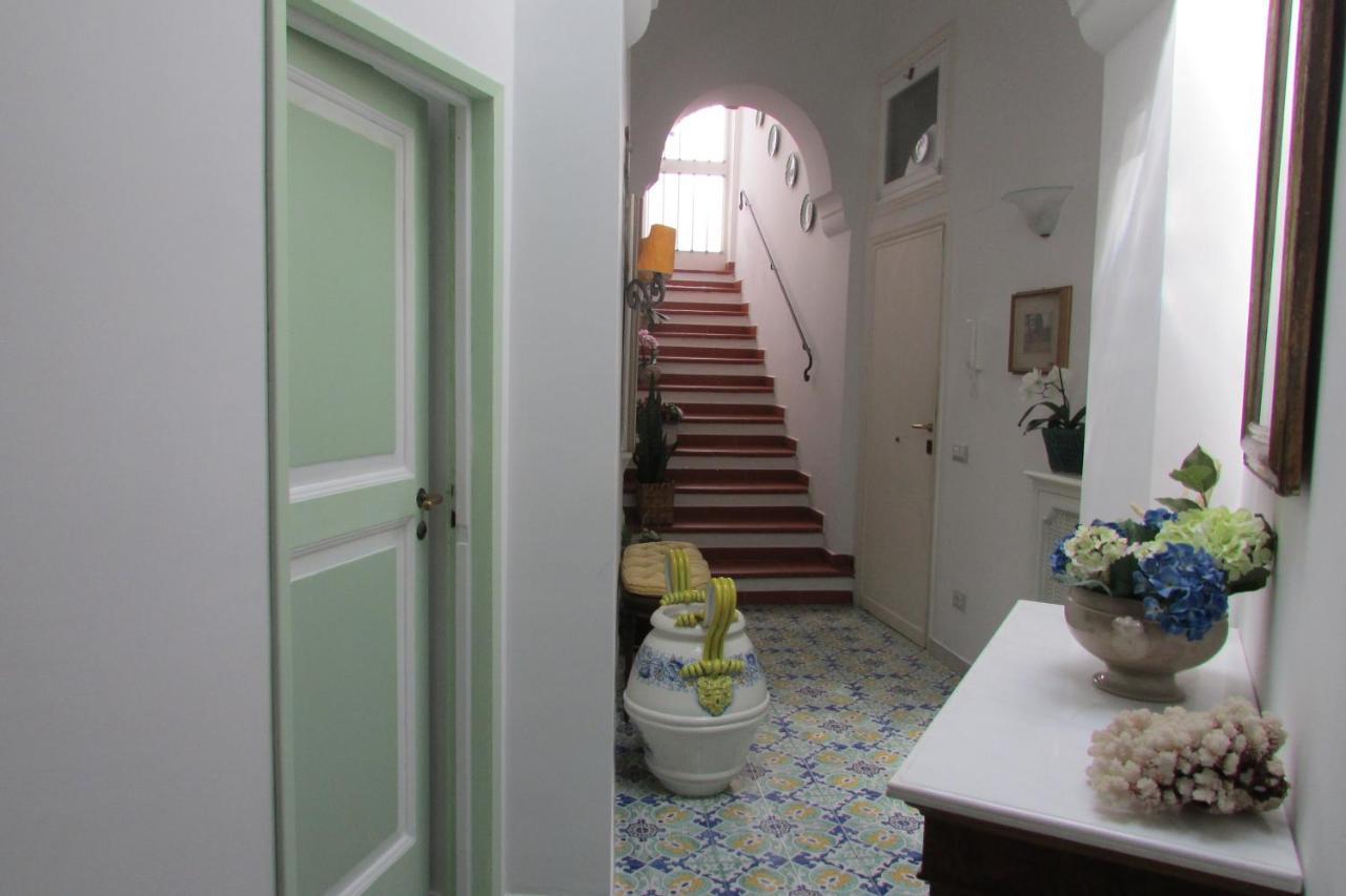 Domus Claudia Hotel Atrani Bagian luar foto