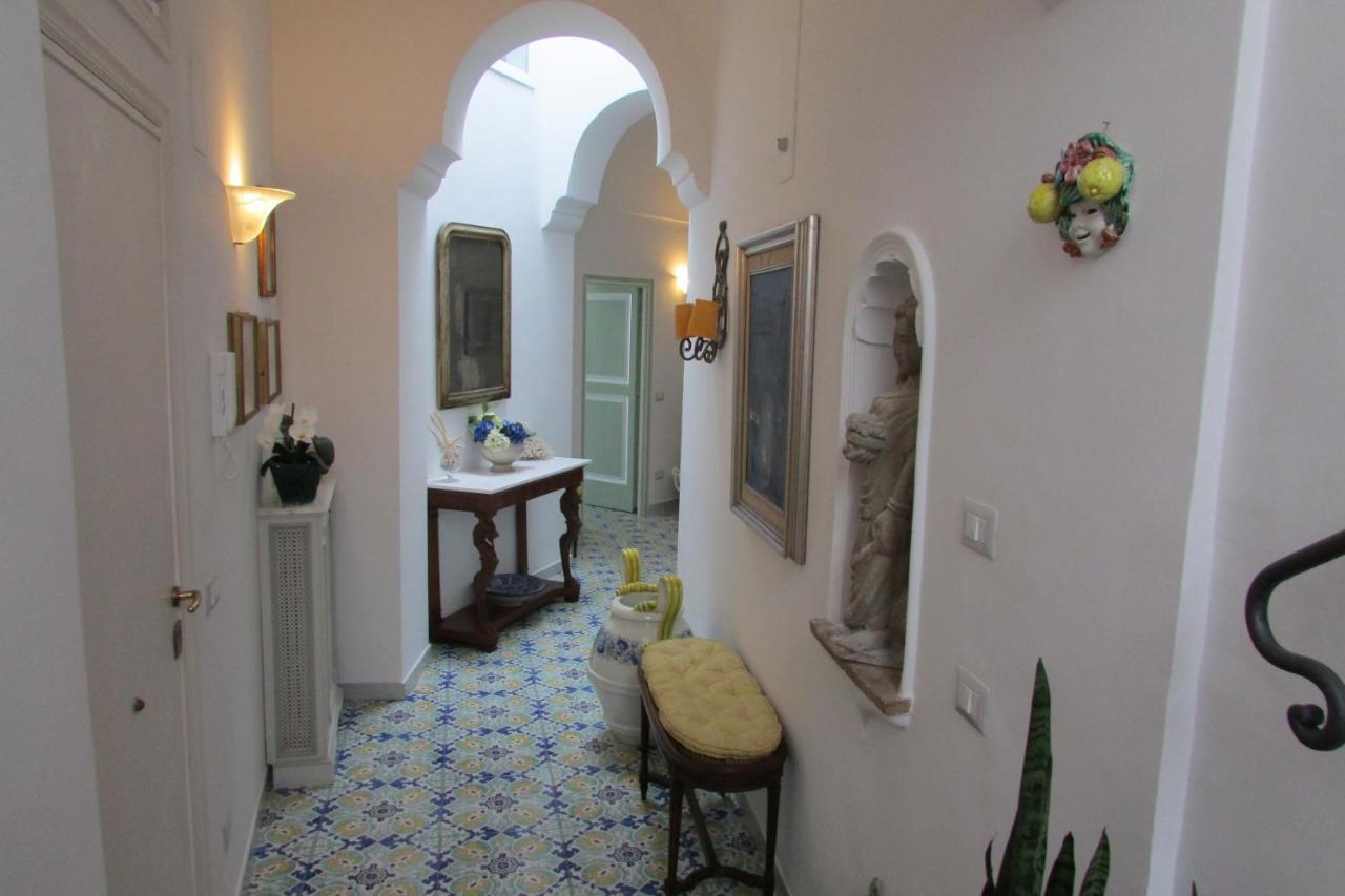 Domus Claudia Hotel Atrani Bagian luar foto