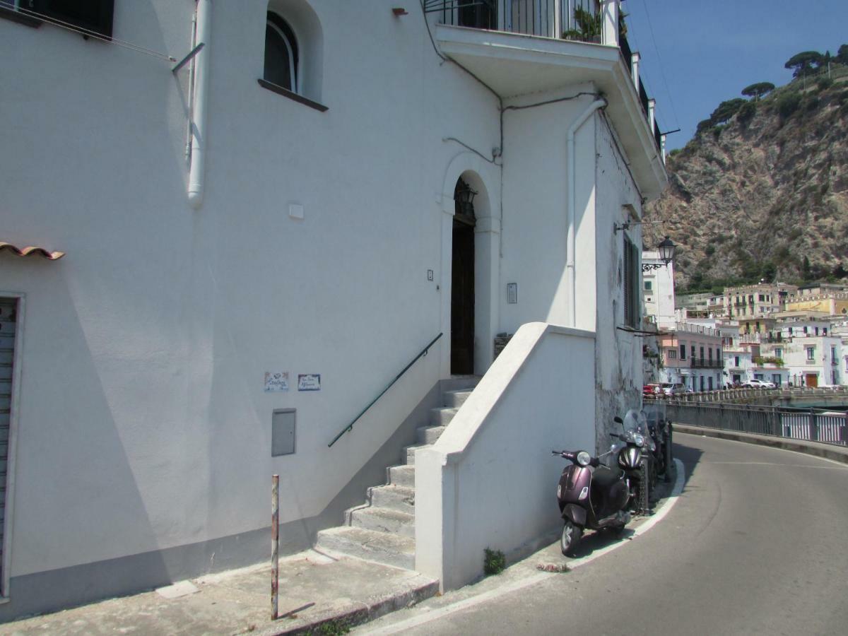 Domus Claudia Hotel Atrani Bagian luar foto